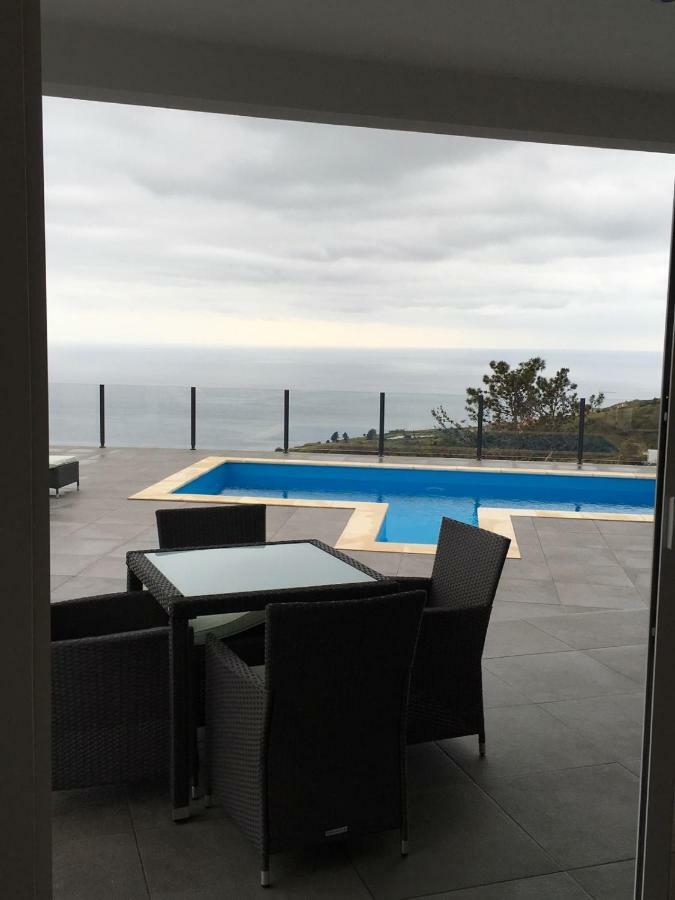 Villa Por Do Sol Estreito Da Calheta Exteriér fotografie